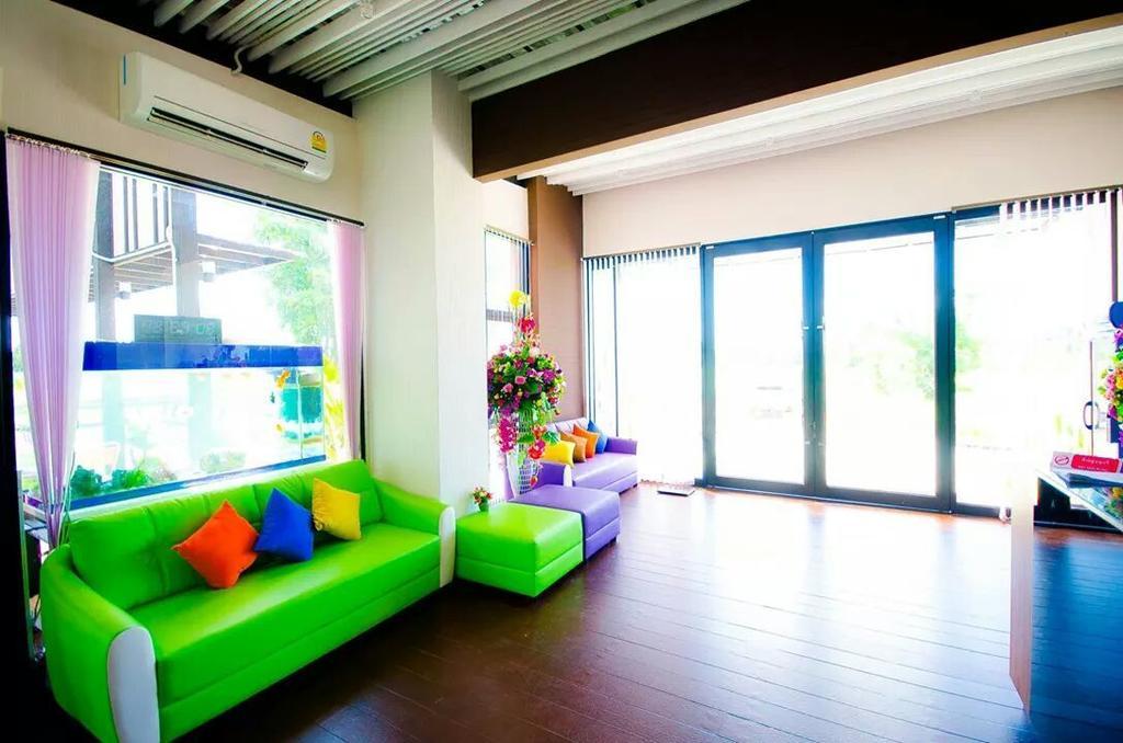 FIG Boutique Hotel Kamphaeng Phet Extérieur photo