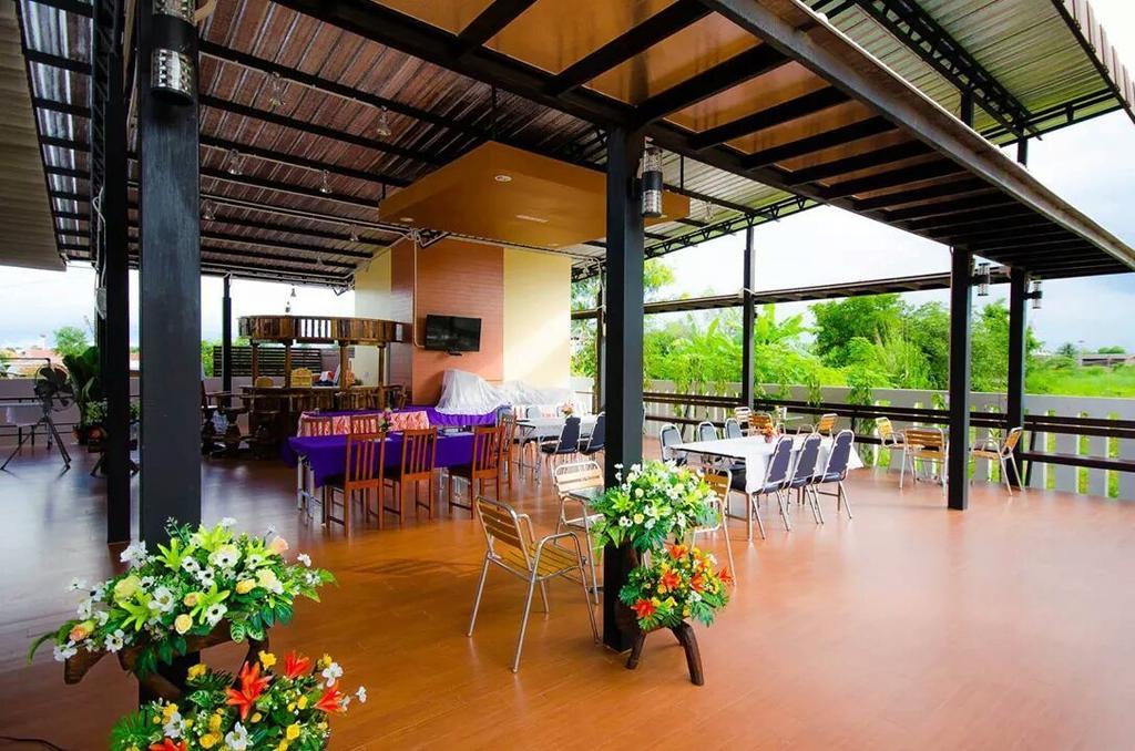 FIG Boutique Hotel Kamphaeng Phet Extérieur photo