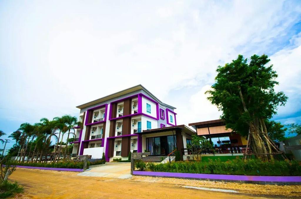 FIG Boutique Hotel Kamphaeng Phet Extérieur photo
